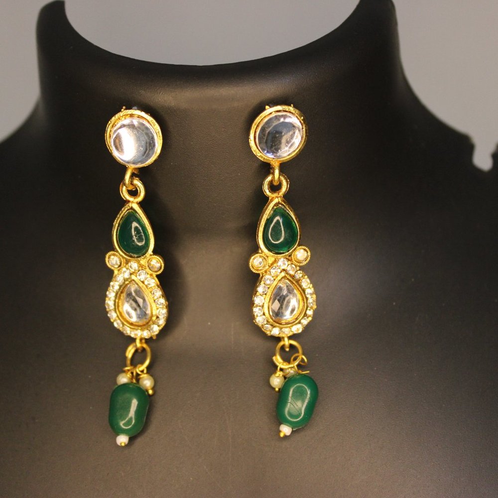 Green Kundan Necklace Green Kudan Jewellery for Women Green Kundan Jewellery Set - Picture 2 of 2